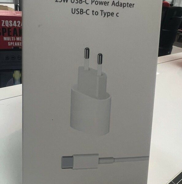 SCOOT 25W USB-C POWER ADAPTER USB-C TO TYPE C