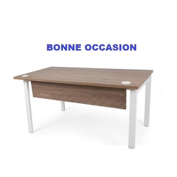 Bureau 140 cm  × 100 cm